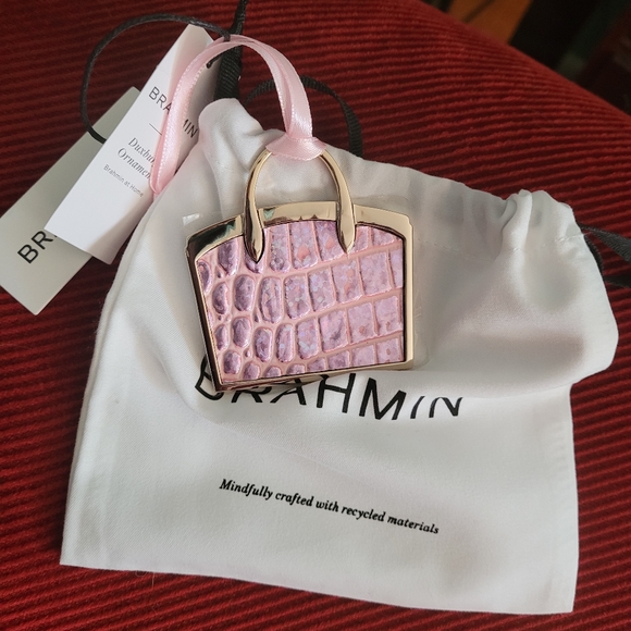 Brahmin pixie dust Duxbury charm NWT - Picture 4 of 11